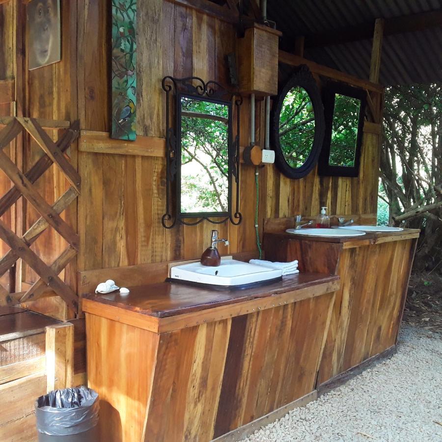 Fully Furnished Family Jungle Tent, Latino Glamping Paquera Exteriör bild
