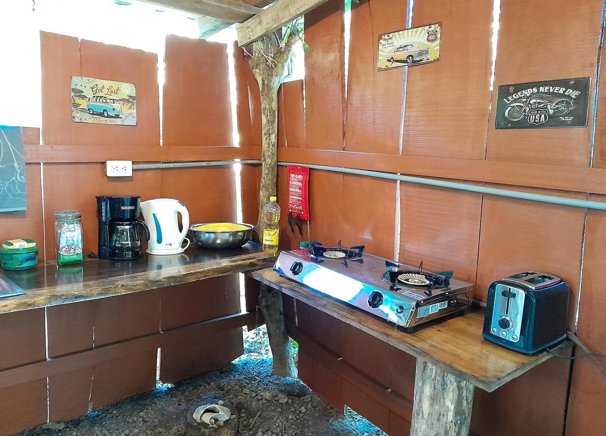 Fully Furnished Family Jungle Tent, Latino Glamping Paquera Exteriör bild