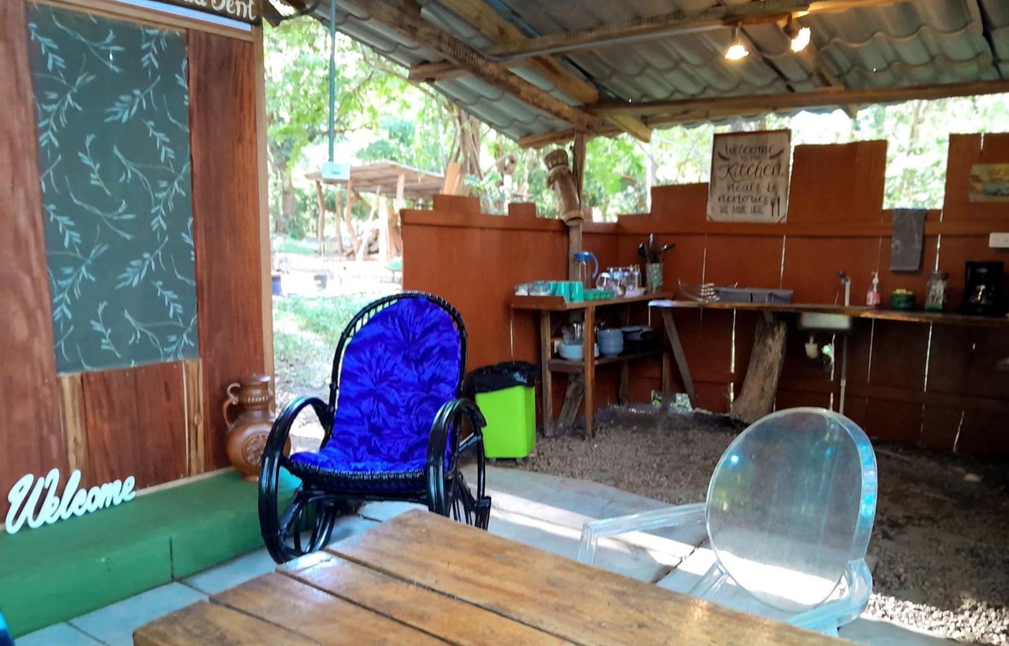 Fully Furnished Family Jungle Tent, Latino Glamping Paquera Exteriör bild